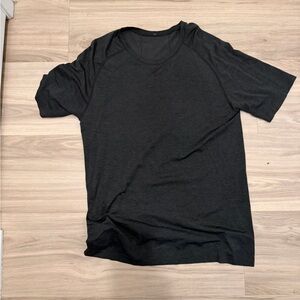 Lululemon Men's Black T-Shirt
